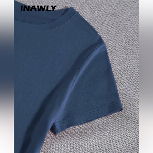 Women's Blue Graphic Tee Plus XXL NWT - Picture 3 of 4